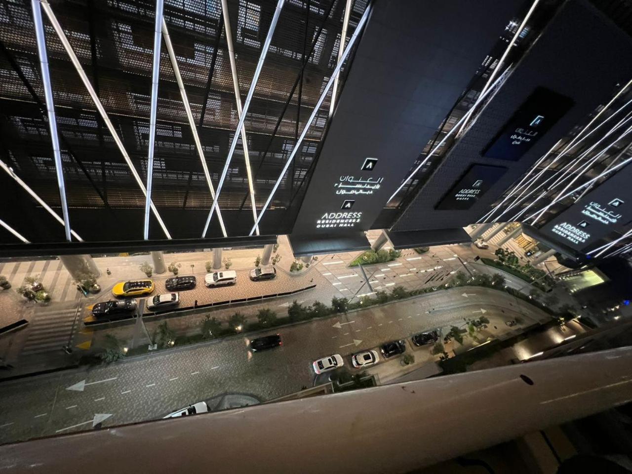 Downtown Holiday'S - 1 Min To Dubai Mall & Burj Khalifa Hostel Εξωτερικό φωτογραφία